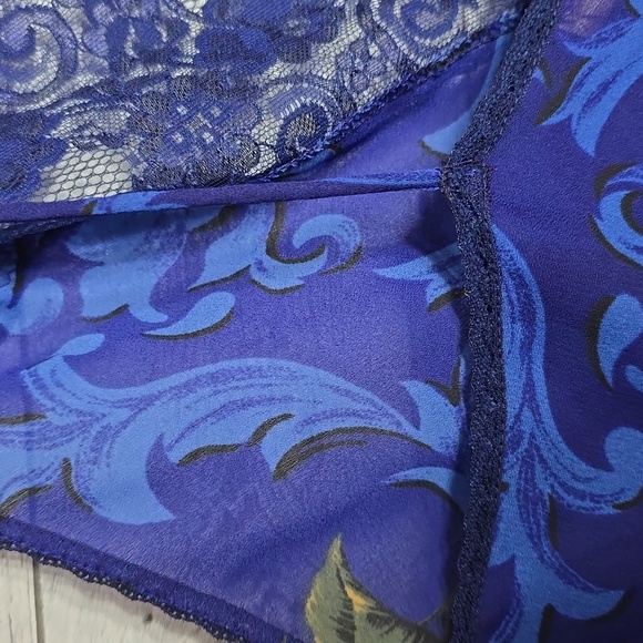 Vintage 1980's Cacique Blue Floral Semi Sheer Lingerie Slip Dress - Picture 10 of 10
